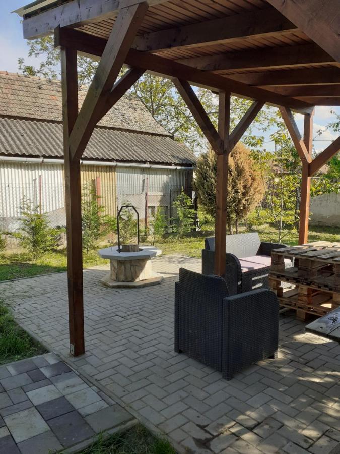 Eden Apartman Hajdúszoboszló Exterior foto